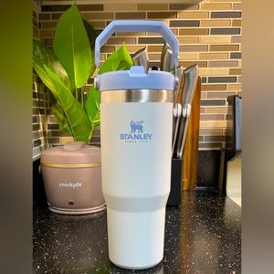 Stanley 30oz Ice Flow Flip Straw Tumbler- Fog